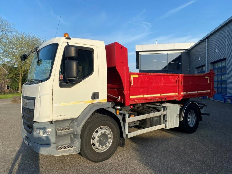 DAF LF310 / MAREL TIPPER / TUV:09-08-2024 / ONLY:145335 KM / MANUAL / EURO-6 / 2016 - Самоскид вантажівка: фото 1 DAF LF310 / MAREL TIPPER / TUV:09-08-2024 / ONLY:145335 KM / MANUAL / EURO-6 / 2016 - Самоскид вантажівка: фото 1