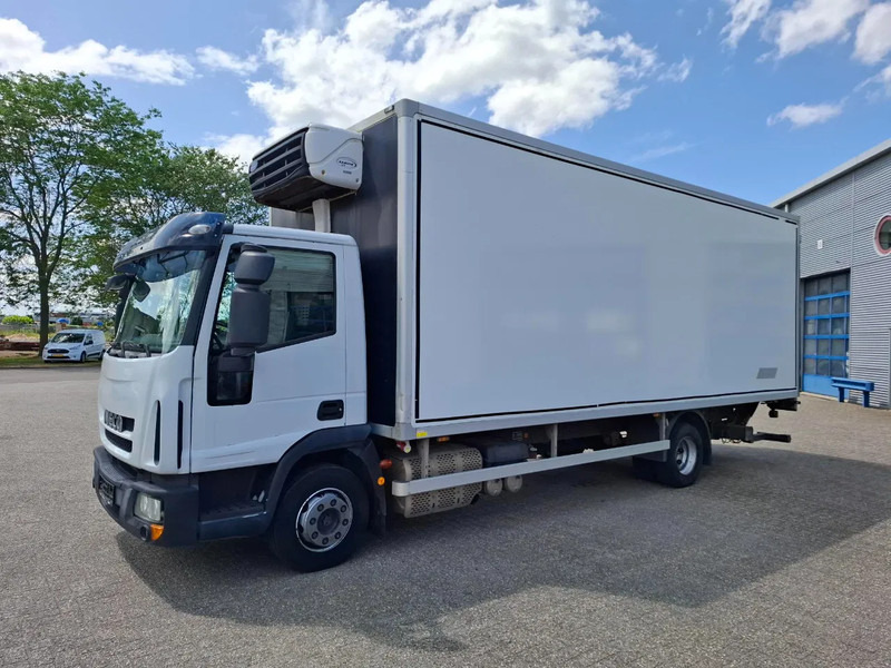 Iveco EuroCargo 120 / COOL TRUCK / CARRIER XARIOS 600 / PLATFORM 2000KG / ONLY:340634 KM / AIRCO / MANUAL / EURO-6 / 2014 - Ізотермічна вантажівка: фото 1 Iveco EuroCargo 120 / COOL TRUCK / CARRIER XARIOS 600 / PLATFORM 2000KG / ONLY:340634 KM / AIRCO / MANUAL / EURO-6 / 2014 - Ізотермічна вантажівка: фото 1