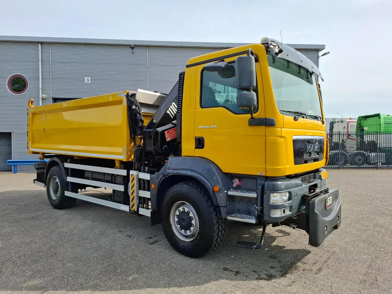 MAN TGM 18.250 / 4X4 / NL TRUCK / TUV:30-04-2026 / 118783 KM / HMF 1110 K2 / ROTATOR / GOOD TYRES / FULL-STEEL / DRUM BRAKES / MANUA - Самоскид вантажівка, Вантажівка з маніпулятором: фото 4 MAN TGM 18.250 / 4X4 / NL TRUCK / TUV:30-04-2026 / 118783 KM / HMF 1110 K2 / ROTATOR / GOOD TYRES / FULL-STEEL / DRUM BRAKES / MANUA - Самоскид вантажівка, Вантажівка з маніпулятором: фото 4