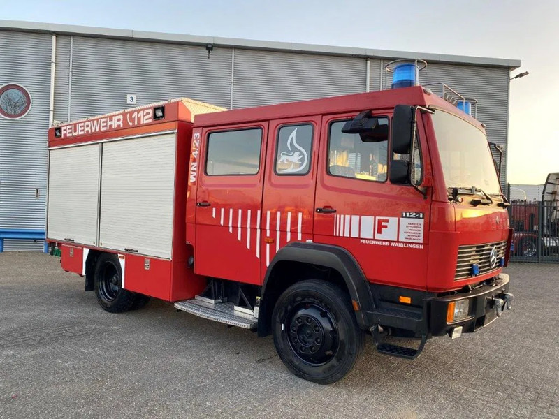 Mercedes-Benz 1124 AF / 4X4 / GERMAN TRUCK / WATERTANK 2400 LITER+POMP / GOOD CONDITION / ONLY:25235 KM / MARGE / MANUAL / 1996 - Пожежна машина: фото 2 Mercedes-Benz 1124 AF / 4X4 / GERMAN TRUCK / WATERTANK 2400 LITER+POMP / GOOD CONDITION / ONLY:25235 KM / MARGE / MANUAL / 1996 - Пожежна машина: фото 2
