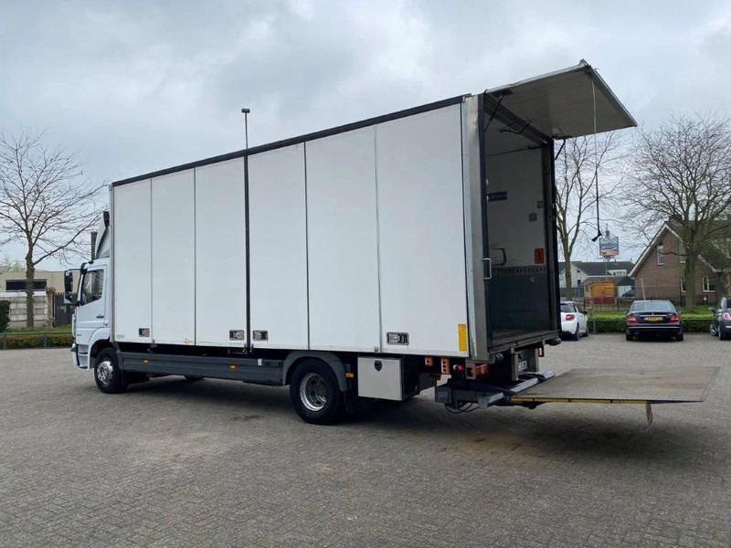 Mercedes-Benz ATEGO 1624 / AUTOMATIC / CLOSED BOX / SIDE DOORS / AIRCO / LWDS / FCW / EURO-6 / 2016 - Вантажівка з закритим кузовом: фото 3 Mercedes-Benz ATEGO 1624 / AUTOMATIC / CLOSED BOX / SIDE DOORS / AIRCO / LWDS / FCW / EURO-6 / 2016 - Вантажівка з закритим кузовом: фото 3