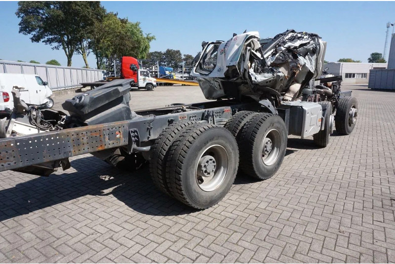 Renault C460 / 8X4 / BIG AXLE / FULL STEEL / 2 X LENKACHSE / EURO-6 / 2022 - Вантажівка шасі: фото 4 Renault C460 / 8X4 / BIG AXLE / FULL STEEL / 2 X LENKACHSE / EURO-6 / 2022 - Вантажівка шасі: фото 4