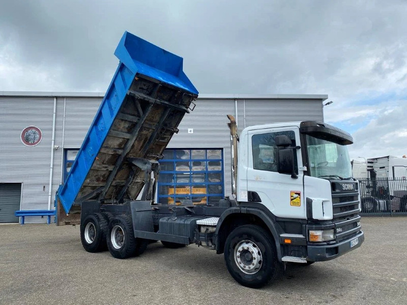 Scania 114-340 / 6X4 / 2 SIDE TIPPER / BIG AXLE / FULL-STEEL / DRUM BRAKES / MANUAL / 1999 - Самоскид вантажівка: фото 5 Scania 114-340 / 6X4 / 2 SIDE TIPPER / BIG AXLE / FULL-STEEL / DRUM BRAKES / MANUAL / 1999 - Самоскид вантажівка: фото 5