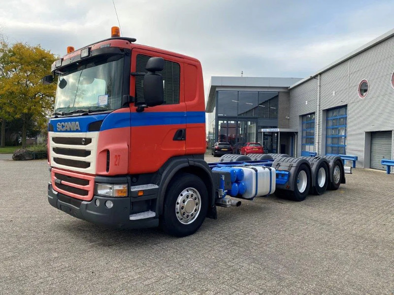 Scania G400 / 8X4 / 9TON FRONT AXLE / PTO / LIFT+LENKACHSE / ALCOA'S / AIRCO / MANUAL / EURO-5 / 2011 - Вантажівка шасі: фото 1 Scania G400 / 8X4 / 9TON FRONT AXLE / PTO / LIFT+LENKACHSE / ALCOA'S / AIRCO / MANUAL / EURO-5 / 2011 - Вантажівка шасі: фото 1