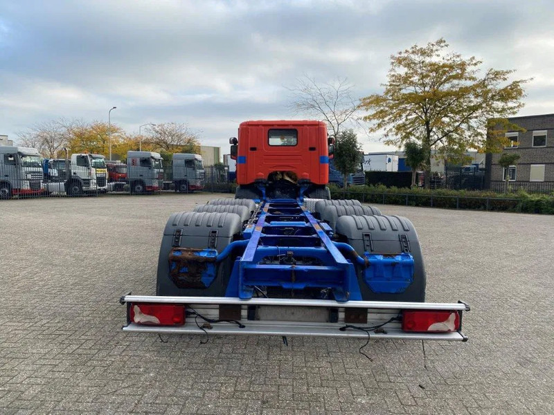 Scania G400 / 8X4 / 9TON FRONT AXLE / PTO / LIFT+LENKACHSE / ALCOA'S / AIRCO / MANUAL / EURO-5 / 2011 - Вантажівка шасі: фото 4 Scania G400 / 8X4 / 9TON FRONT AXLE / PTO / LIFT+LENKACHSE / ALCOA'S / AIRCO / MANUAL / EURO-5 / 2011 - Вантажівка шасі: фото 4