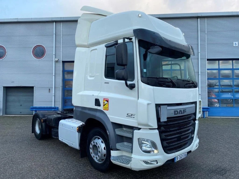 DAF CF460 / AUTOMATIC / PARK COOL / SPACE CAB / EURO-6 / 2017 - Тягач: фото 2 DAF CF460 / AUTOMATIC / PARK COOL / SPACE CAB / EURO-6 / 2017 - Тягач: фото 2