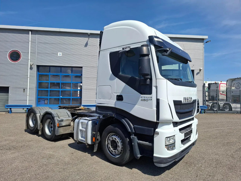 Iveco Stralis 440 / HYDRAULICS / BOOGIE / FRIDGE / 2XBED / 620664 KM / AIRCO / AUTOMATIC / EURO-6 / 2015 - Тягач: фото 2 Iveco Stralis 440 / HYDRAULICS / BOOGIE / FRIDGE / 2XBED / 620664 KM / AIRCO / AUTOMATIC / EURO-6 / 2015 - Тягач: фото 2