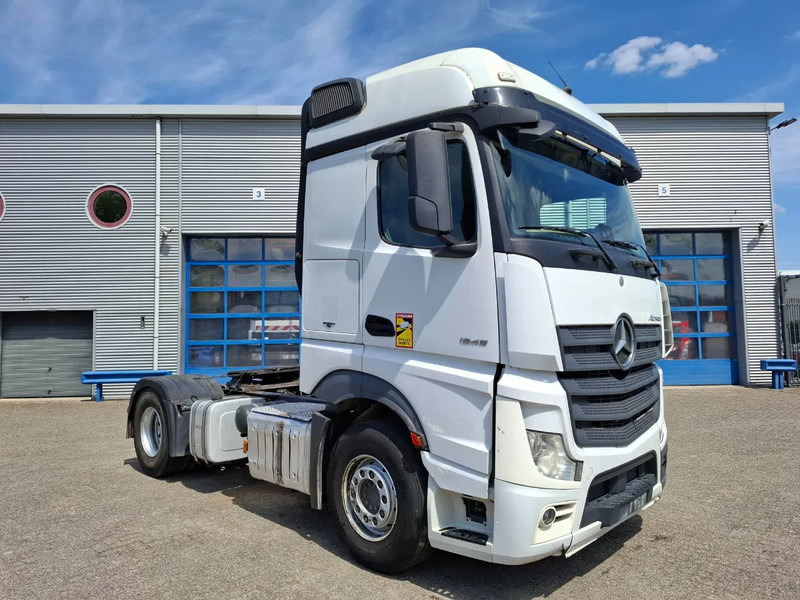 Mercedes-Benz Actros 1945 / HYDRAULICS / LWDS / SMART TACHO / 2XBED / FRIDGE / AUTOMATIC / EURO-6 / 2019 - Тягач: фото 2 Mercedes-Benz Actros 1945 / HYDRAULICS / LWDS / SMART TACHO / 2XBED / FRIDGE / AUTOMATIC / EURO-6 / 2019 - Тягач: фото 2
