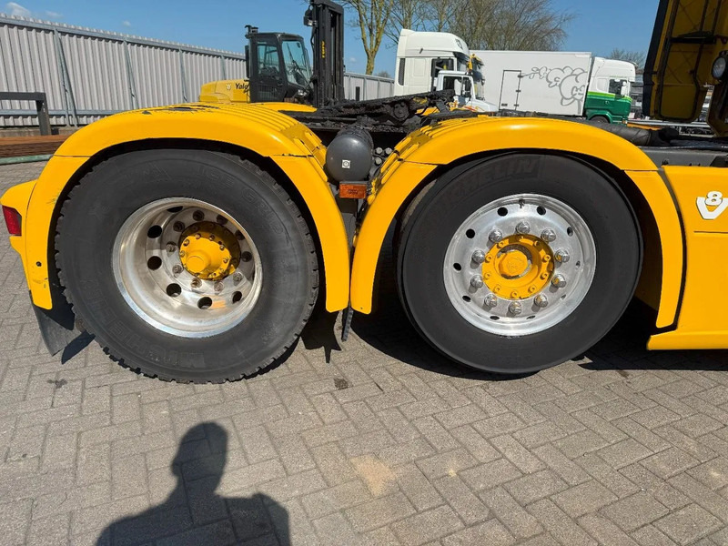 Тягач Scania R520 V8 / ENGINE RUNNING / RETARDER / HYDRAULICS / NL TRUCK / LIFT+LENKACHSE / ONLY:717000 KM / EURO-6 /2015: фото 12