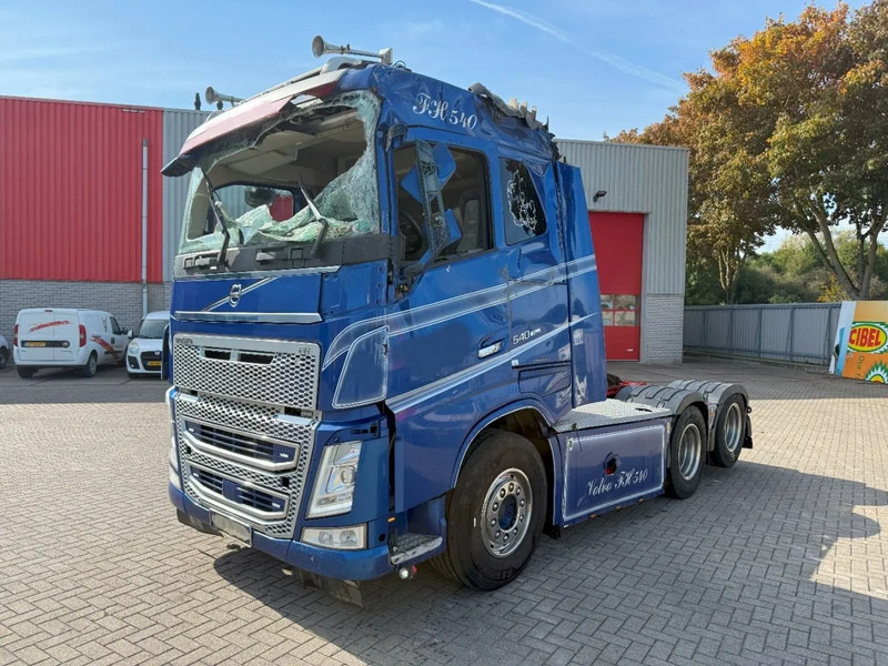 Volvo FH4-540 / ENGINE RUNNING / VEB+ / HYDRAULICS / DYNAMIC STEERING / LWDS / AUTOMATIC / EURO-6 / 2017 - Тягач: фото 1 Volvo FH4-540 / ENGINE RUNNING / VEB+ / HYDRAULICS / DYNAMIC STEERING / LWDS / AUTOMATIC / EURO-6 / 2017 - Тягач: фото 1