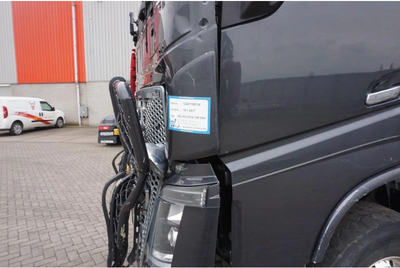 Volvo FH16-750 / ENGINE RUNNING / 6x4 / RETARDER / BIG AXLE / VEB+ / PALFINGER FD250 / EURO-6 / 2016 в лізинг Volvo FH16-750 / ENGINE RUNNING / 6x4 / RETARDER / BIG AXLE / VEB+ / PALFINGER FD250 / EURO-6 / 2016: фото 11