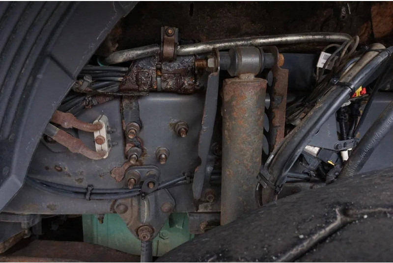 Volvo FH16-750 / ENGINE RUNNING / 6x4 / RETARDER / BIG AXLE / VEB+ / PALFINGER FD250 / EURO-6 / 2016 в лізинг Volvo FH16-750 / ENGINE RUNNING / 6x4 / RETARDER / BIG AXLE / VEB+ / PALFINGER FD250 / EURO-6 / 2016: фото 15