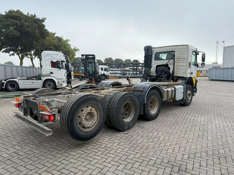 Volvo FMX 450 / ENGINE RUNNING / 8X4 / VEB / ONLY:260642 KM / PTO / LIFT+LENKACHSE / ALCOA / AUTOMATIC / EURO-6 / 2014 - Вантажівка шасі: фото 5 Volvo FMX 450 / ENGINE RUNNING / 8X4 / VEB / ONLY:260642 KM / PTO / LIFT+LENKACHSE / ALCOA / AUTOMATIC / EURO-6 / 2014 - Вантажівка шасі: фото 5