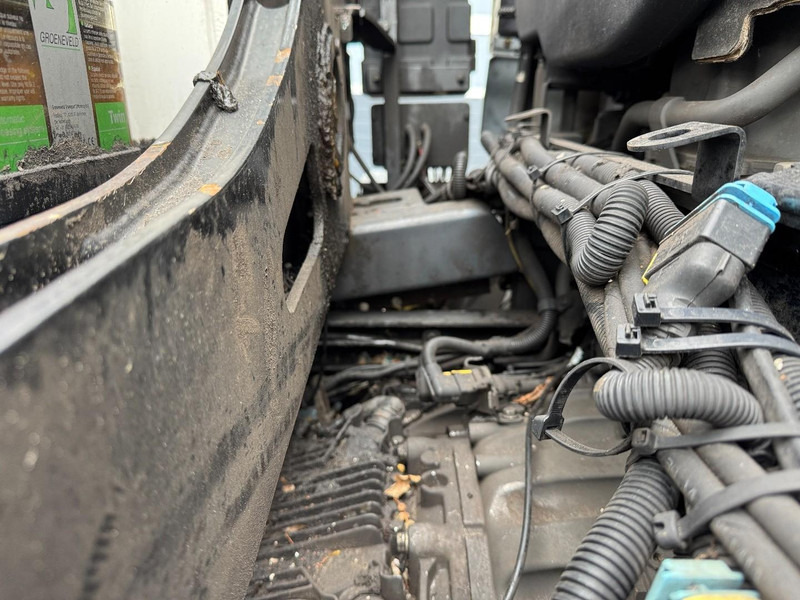 DAF CF410 FAQ HMF 2620, Unfall - Damaged. - Вантажівка з маніпулятором: фото 4 DAF CF410 FAQ HMF 2620, Unfall - Damaged. - Вантажівка з маніпулятором: фото 4