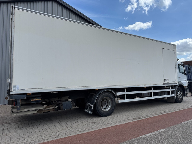 Mercedes-Benz Axor 1928, Chereau, Carrier 850 Easy Cold, Taillift - Рефрижератор вантажівка: фото 3 Mercedes-Benz Axor 1928, Chereau, Carrier 850 Easy Cold, Taillift - Рефрижератор вантажівка: фото 3