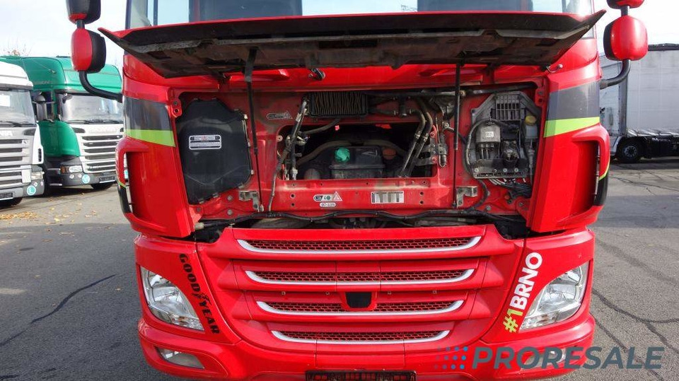 DAF CF 370 FA Day Cab EURO 6 řetězový nosič kontejnerů AK12 в лізинг DAF CF 370 FA Day Cab EURO 6 řetězový nosič kontejnerů AK12: фото 9