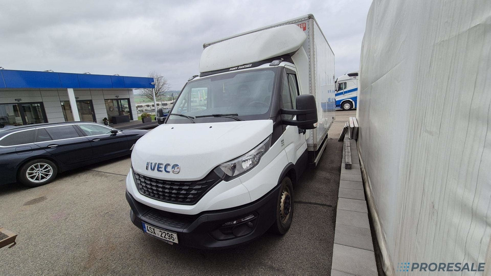 IVECO DAILY 35S16 skříň - 8 palet - Фургон з закритим кузовом: фото 2 IVECO DAILY 35S16 skříň - 8 palet - Фургон з закритим кузовом: фото 2