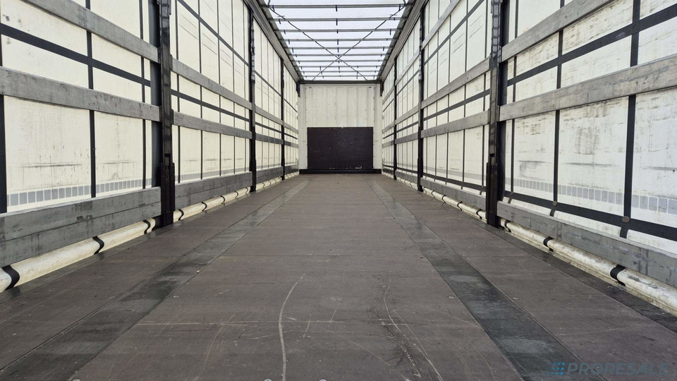 KRONE SD PROFI LINER + paletový koš 32 palet + 2 x zvedací náprava - Тентований напівпричіп: фото 4 KRONE SD PROFI LINER + paletový koš 32 palet + 2 x zvedací náprava - Тентований напівпричіп: фото 4