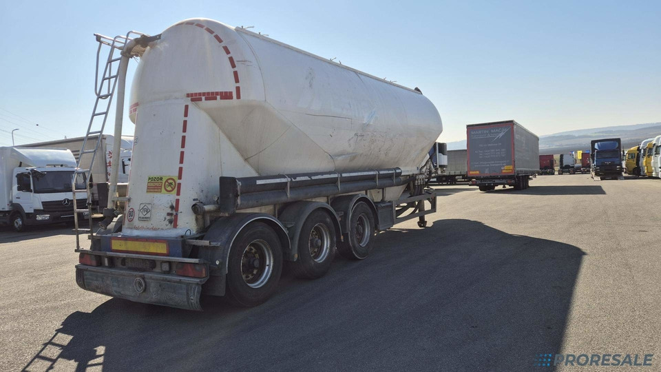OSTATNÍ FELDBINDER EUT 40.3 SILOCISTERNA - 2 komory - 40 m3 - Напівпричіп цистерна для сипучих вантажів: фото 3 OSTATNÍ FELDBINDER EUT 40.3 SILOCISTERNA - 2 komory - 40 m3 - Напівпричіп цистерна для сипучих вантажів: фото 3