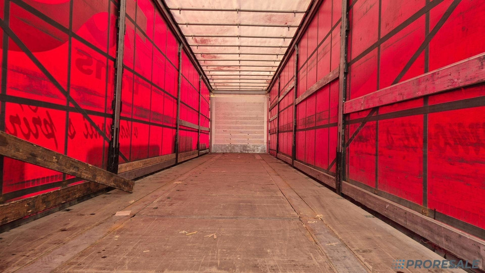 SCHMITZ CARGOBULL SCS 24/L - 13.62 - MULDA na přepravu svitků - Тентований напівпричіп: фото 4 SCHMITZ CARGOBULL SCS 24/L - 13.62 - MULDA na přepravu svitků - Тентований напівпричіп: фото 4