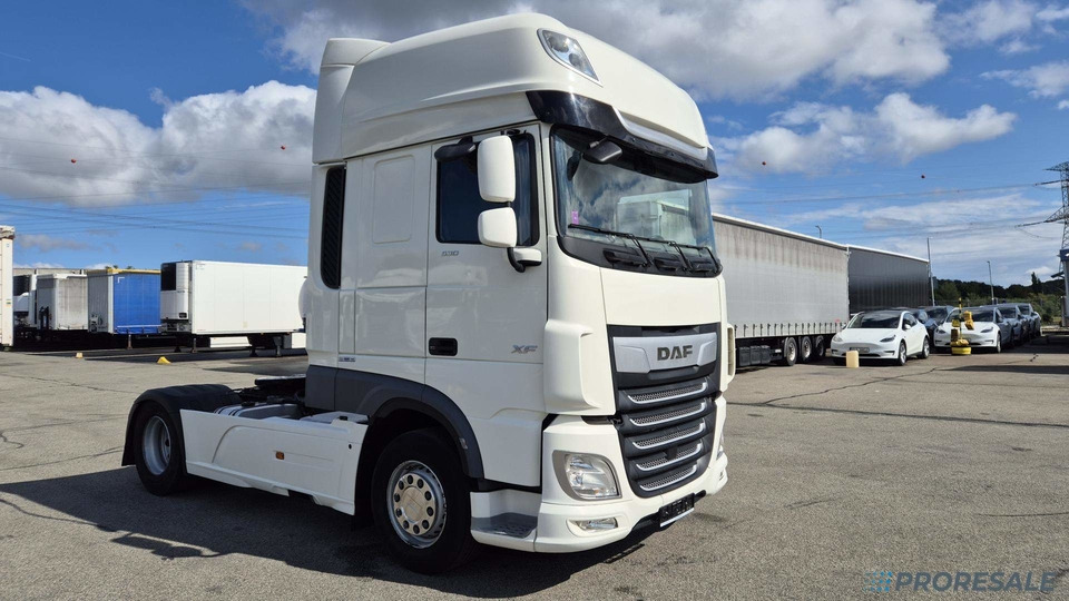 DAF XF 530 FT SSC EURO 6 + HYDRAULIKA - Тягач: фото 1 DAF XF 530 FT SSC EURO 6 + HYDRAULIKA - Тягач: фото 1