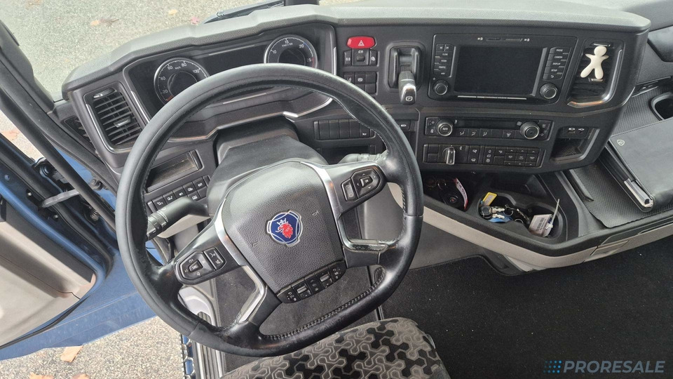 SCANIA S500 N323 NGS TOP LINE LOW DECK EURO 6 - Тягач: фото 4 SCANIA S500 N323 NGS TOP LINE LOW DECK EURO 6 - Тягач: фото 4