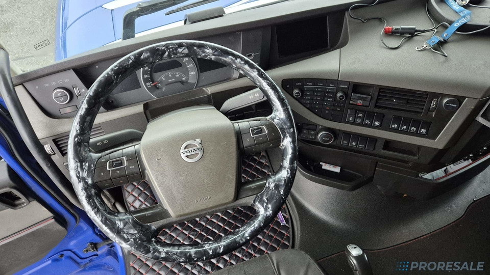 VOLVO FH 500 4X2 LOW DECK EURO 6 - Тягач: фото 4 VOLVO FH 500 4X2 LOW DECK EURO 6 - Тягач: фото 4