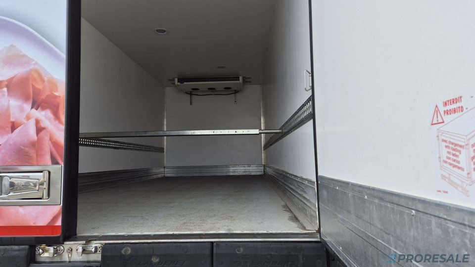 VOLVO FL 250 BB EURO 6 - mrazírna + CARRIER XARIOS 600 EL MAXI - Рефрижератор вантажівка: фото 5 VOLVO FL 250 BB EURO 6 - mrazírna + CARRIER XARIOS 600 EL MAXI - Рефрижератор вантажівка: фото 5
