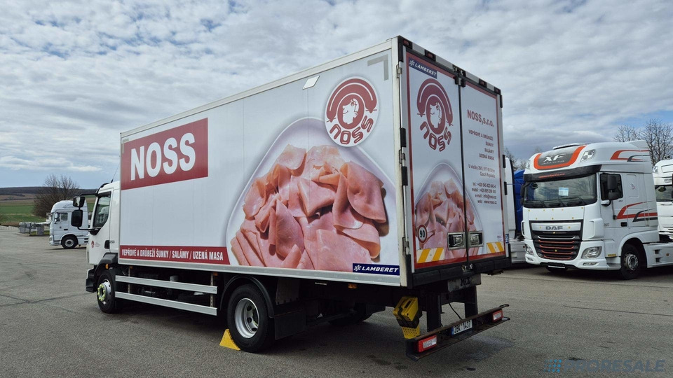 VOLVO FL 250 BB EURO 6 - mrazírna + CARRIER XARIOS 600 EL MAXI - Рефрижератор вантажівка: фото 4 VOLVO FL 250 BB EURO 6 - mrazírna + CARRIER XARIOS 600 EL MAXI - Рефрижератор вантажівка: фото 4