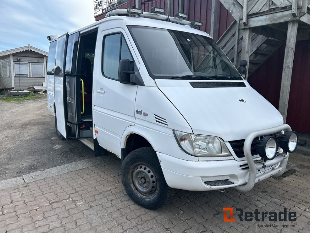 2005 Minibuss MERCEDES-BENZ 316CDI/35KA - Мікроавтобус, Пасажирський фургон: фото 2 2005 Minibuss MERCEDES-BENZ 316CDI/35KA - Мікроавтобус, Пасажирський фургон: фото 2