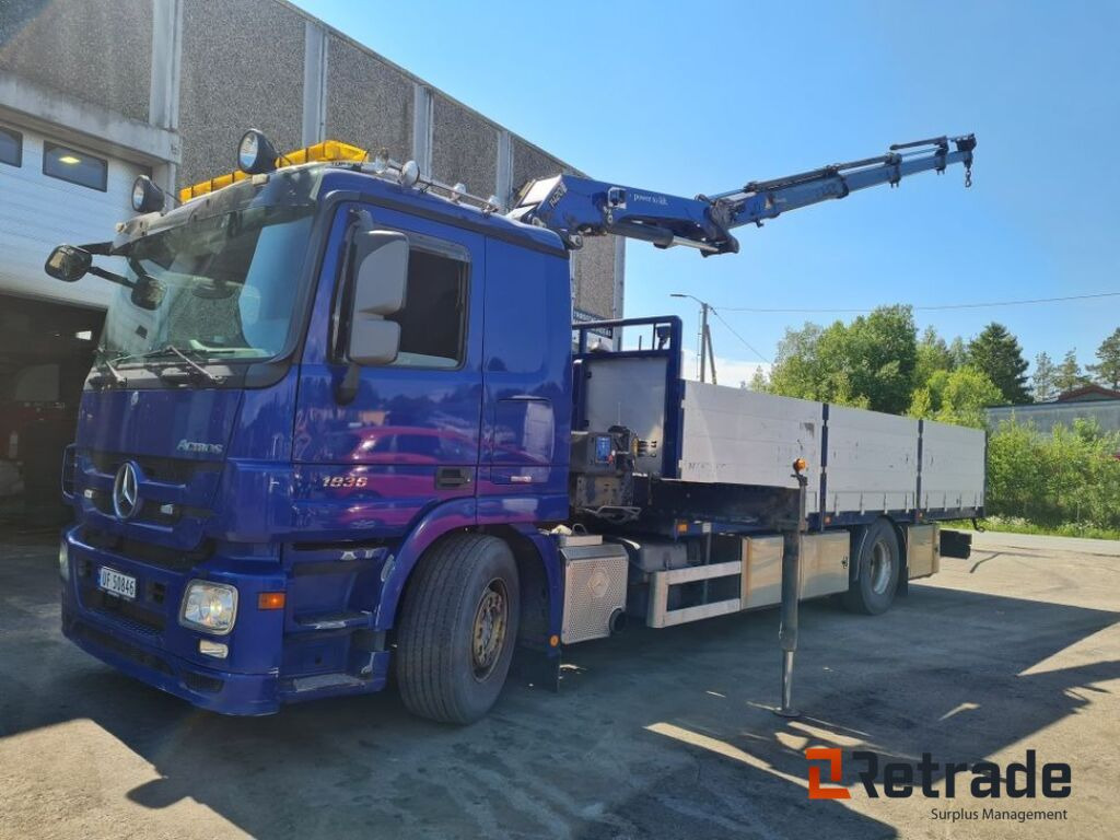 2011 mod. MB ACTROS 1836 4x2 KRANBIL - Бортова вантажівка/ Платформа, Вантажівка з маніпулятором: фото 1 2011 mod. MB ACTROS 1836 4x2 KRANBIL - Бортова вантажівка/ Платформа, Вантажівка з маніпулятором: фото 1