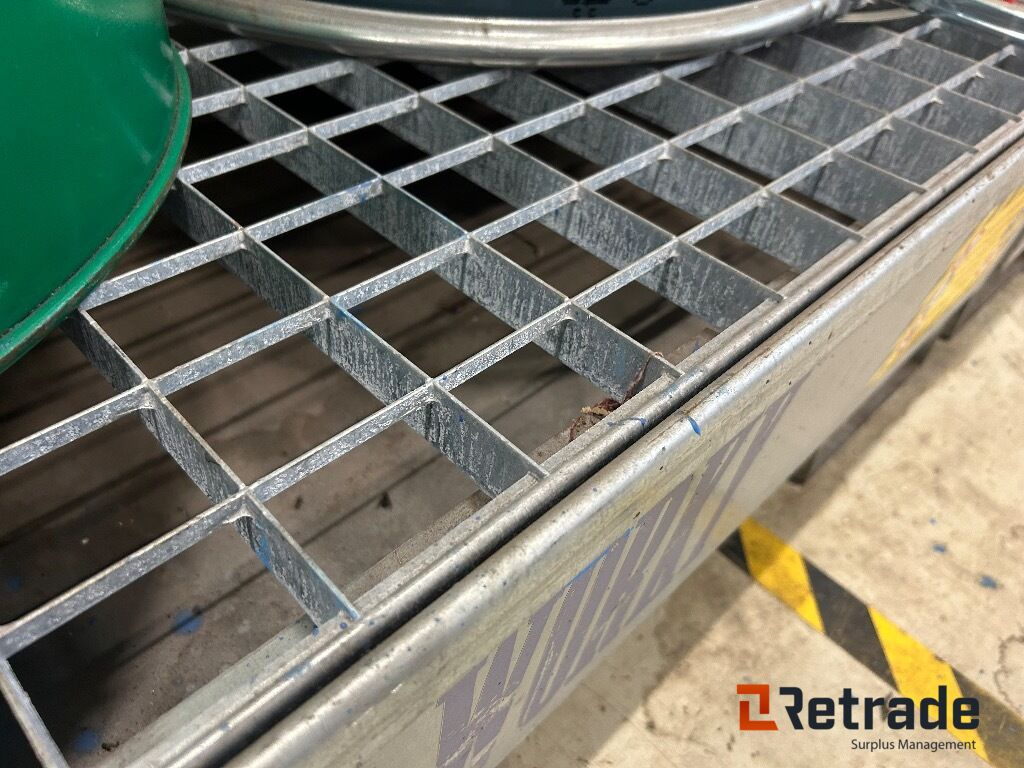 4 stk olje oppsamlere - Обладнання для гаражів/ Майстерень: фото 4 4 stk olje oppsamlere - Обладнання для гаражів/ Майстерень: фото 4