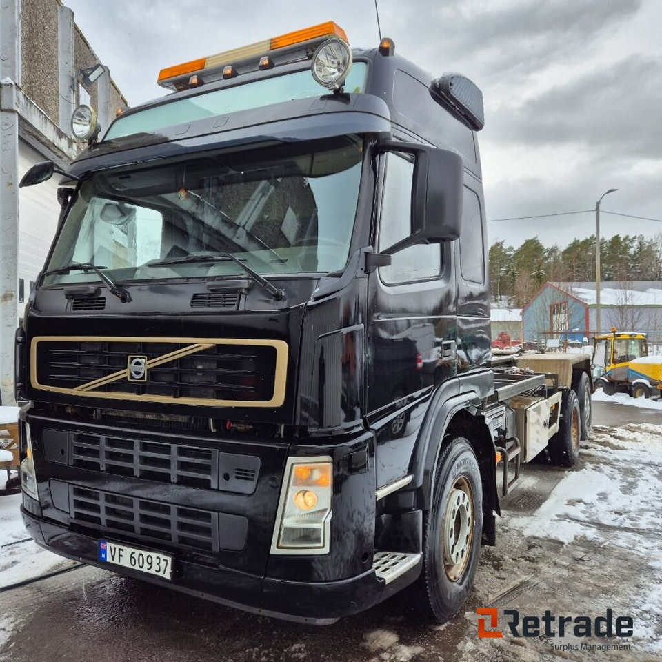 Bil VOLVO FM12 6X2 - Легковий автомобіль: фото 1 Bil VOLVO FM12 6X2 - Легковий автомобіль: фото 1