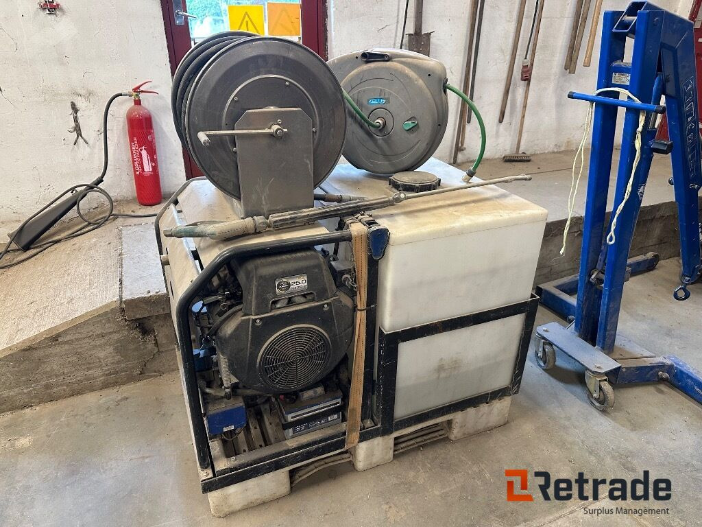 Højtryks spuler - Мийка високого тиску: фото 1 Højtryks spuler - Мийка високого тиску: фото 1