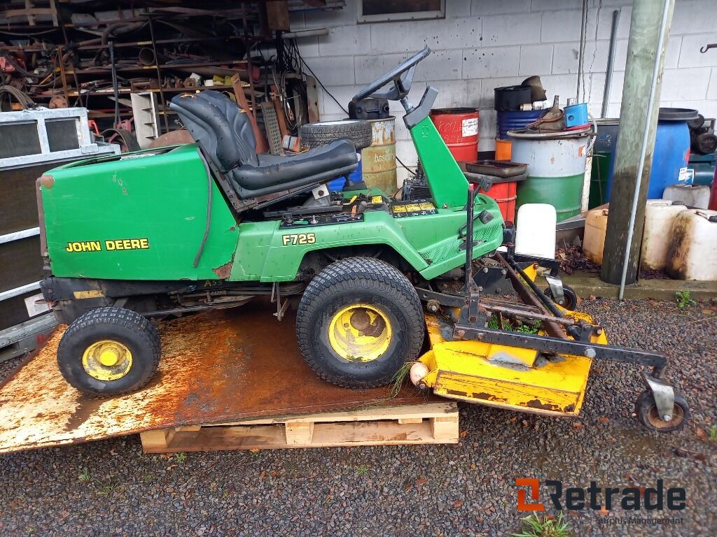 John Deere F725 klipper - Газонокосарка: фото 4 John Deere F725 klipper - Газонокосарка: фото 4