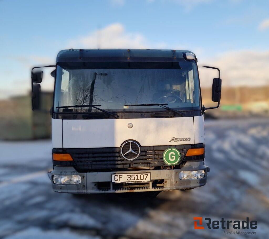 Mercedes-Benz Atego 818L med 6 meter plan og kran - Бортова вантажівка/ Платформа, Вантажівка з маніпулятором: фото 5 Mercedes-Benz Atego 818L med 6 meter plan og kran - Бортова вантажівка/ Платформа, Вантажівка з маніпулятором: фото 5