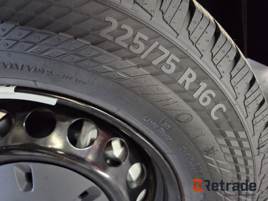 Nya hjul Mercedes Benz Sprinter - Легковий автомобіль: фото 3 Nya hjul Mercedes Benz Sprinter - Легковий автомобіль: фото 3