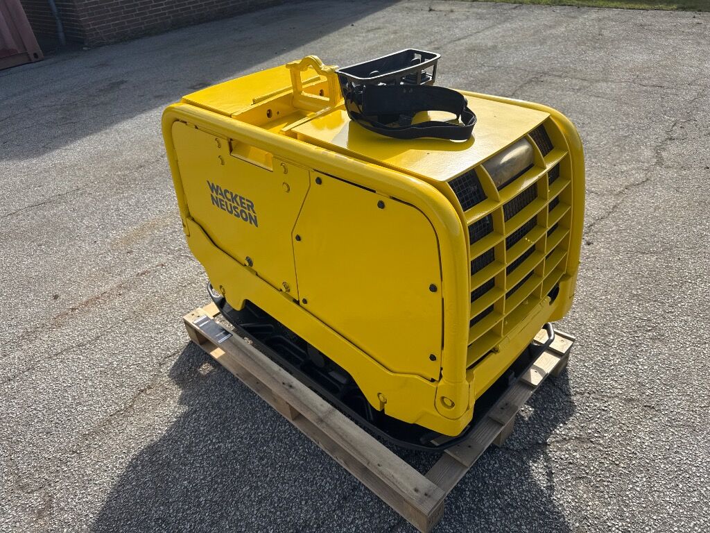 Pladevibrator Wacker Neuson Dpu80 R Remote - Віброплита: фото 4 Pladevibrator Wacker Neuson Dpu80 R Remote - Віброплита: фото 4