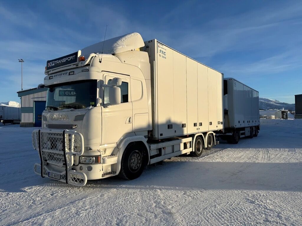 SCANIA R730 Highline - Вантажівка з закритим кузовом: фото 1 SCANIA R730 Highline - Вантажівка з закритим кузовом: фото 1
