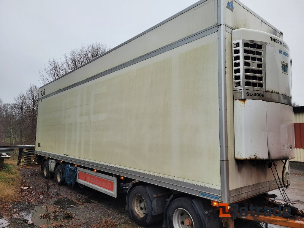 Släp / kylsläp HFR med SKAB dubbelplan skåp 4 axligt - Рефрижератор причіп: фото 2 Släp / kylsläp HFR med SKAB dubbelplan skåp 4 axligt - Рефрижератор причіп: фото 2