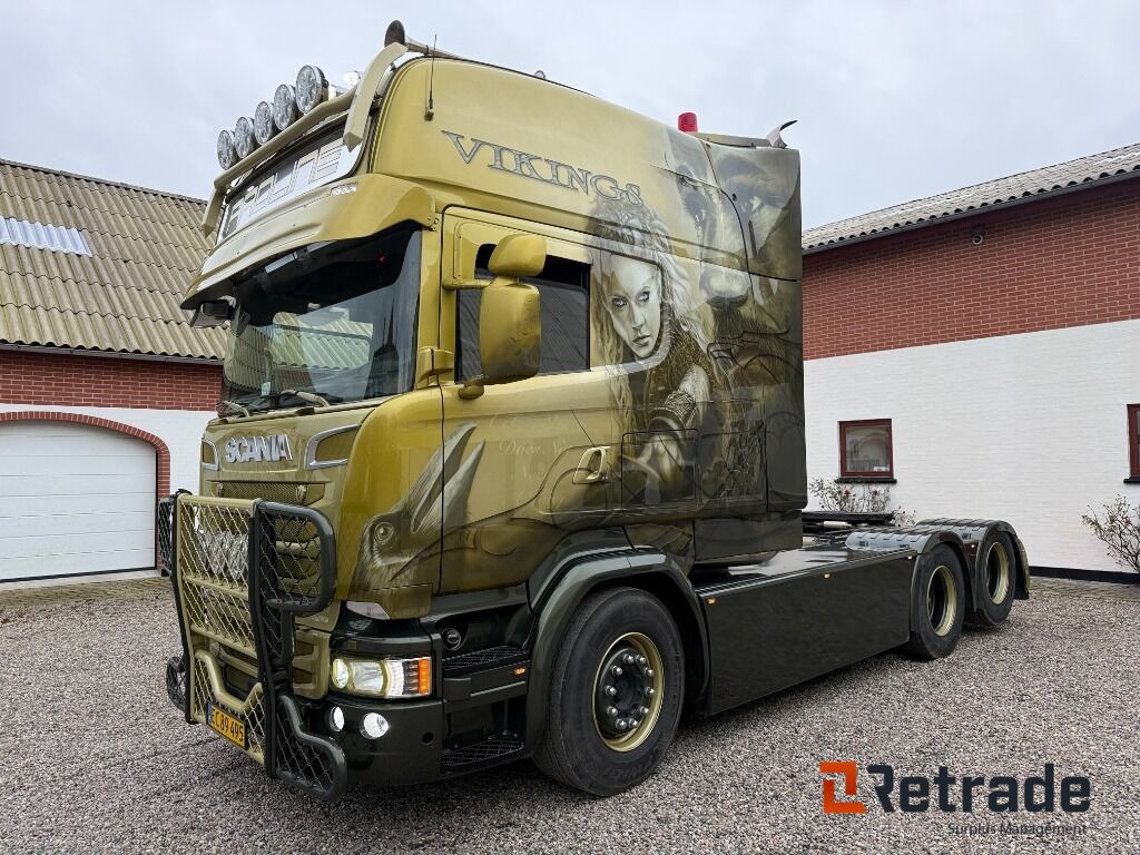 Showtrækker SCANIA R 580 - Тягач: фото 1 Showtrækker SCANIA R 580 - Тягач: фото 1