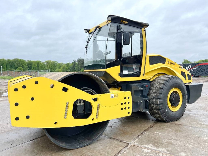 Bomag BW226-5CL - New / Unused - Каток: фото 2 Bomag BW226-5CL - New / Unused - Каток: фото 2