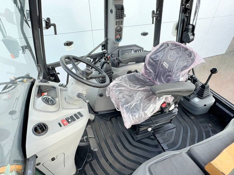 Case 570SV 4WD - 4/1 Bucket / Telescopic Boom / AC - Екскаватор-навантажувач: фото 5 Case 570SV 4WD - 4/1 Bucket / Telescopic Boom / AC - Екскаватор-навантажувач: фото 5