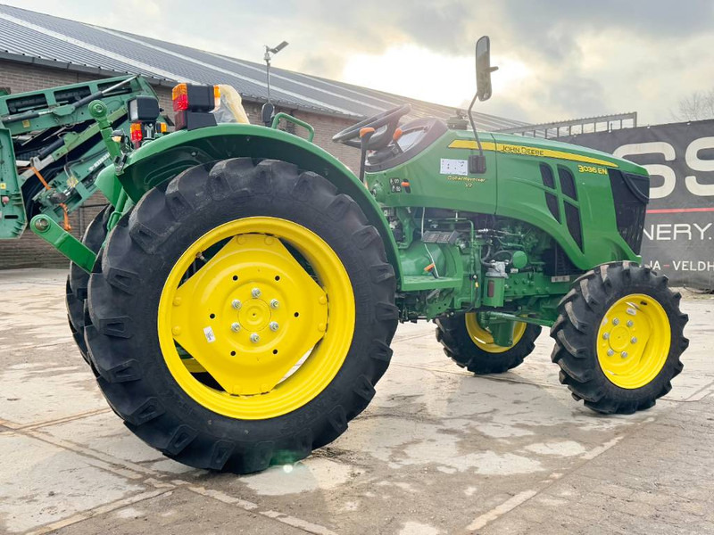 John Deere 3036EN 4WD - New / Unused / 2024 / 36hp - Трактор: фото 4 John Deere 3036EN 4WD - New / Unused / 2024 / 36hp - Трактор: фото 4