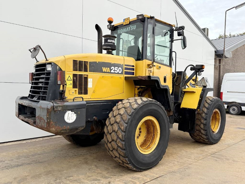 Komatsu WA250-5 - Dutch Machine / 3rd Function / Auto Lube - Колісний навантажувач: фото 5 Komatsu WA250-5 - Dutch Machine / 3rd Function / Auto Lube - Колісний навантажувач: фото 5