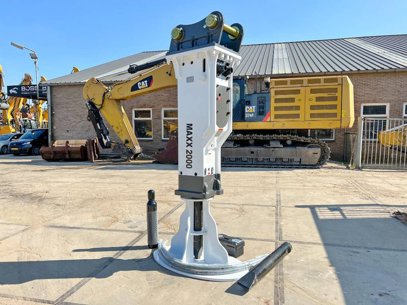 Maxx 2000 hammer (silent)- 18-26ton machine - Гідравлічний молот в категорії Будівельна техніка: фото 4 Maxx 2000 hammer (silent)- 18-26ton machine - Гідравлічний молот в категорії Будівельна техніка: фото 4