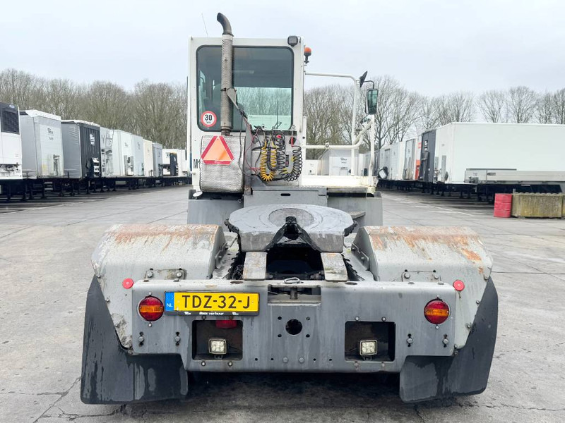 Terberg YT222 - Dutch truck / Automatic / 55t Payload - Термінальний трактор: фото 3 Terberg YT222 - Dutch truck / Automatic / 55t Payload - Термінальний трактор: фото 3