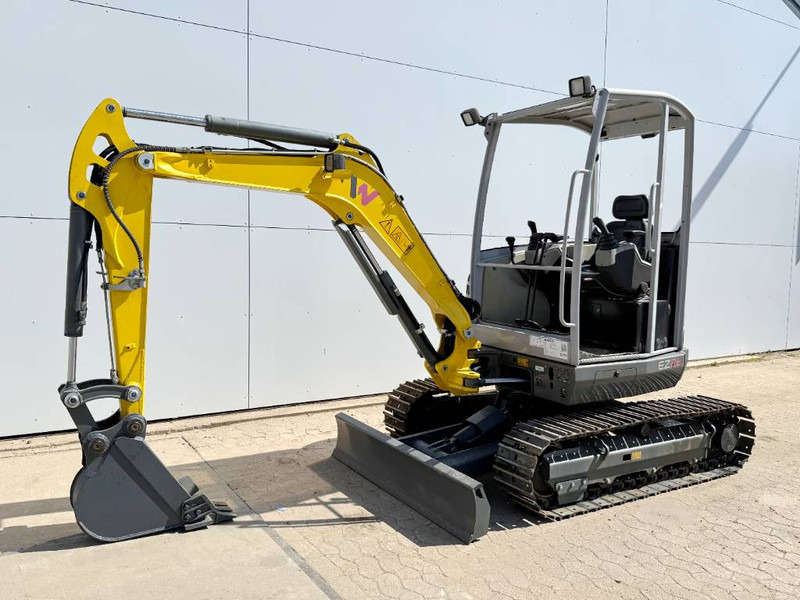WACKER NEUSON EZ26 Zero Tail - Hammer Lines / Trench Bucket - Міні-екскаватор: фото 2 WACKER NEUSON EZ26 Zero Tail - Hammer Lines / Trench Bucket - Міні-екскаватор: фото 2