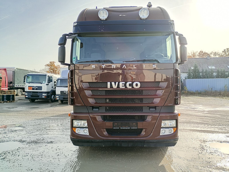 Iveco AS260S42Y/FS - Тентована вантажівка, Вантажівка з маніпулятором: фото 4 Iveco AS260S42Y/FS - Тентована вантажівка, Вантажівка з маніпулятором: фото 4