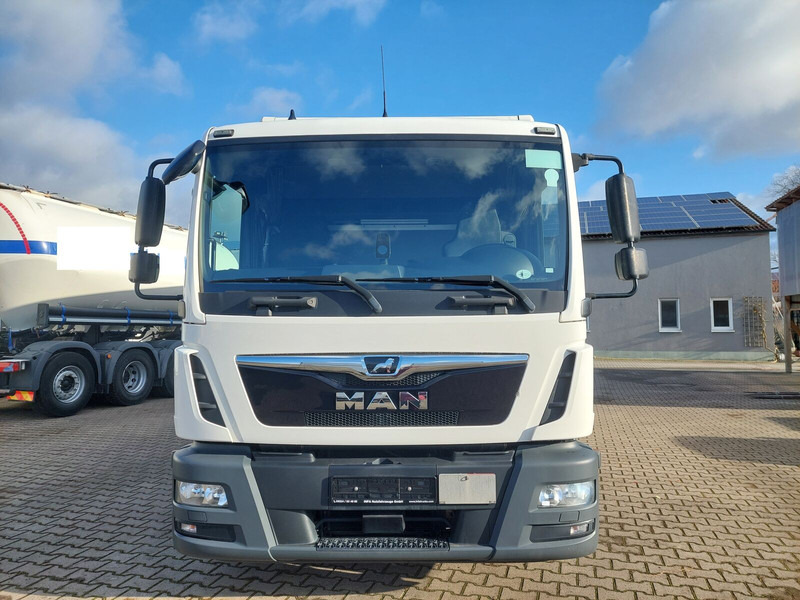 MAN TGL 8.190 L gFH Koffer LBW AHK (25) TÜV NEU - Вантажівка з закритим кузовом: фото 3 MAN TGL 8.190 L gFH Koffer LBW AHK (25) TÜV NEU - Вантажівка з закритим кузовом: фото 3